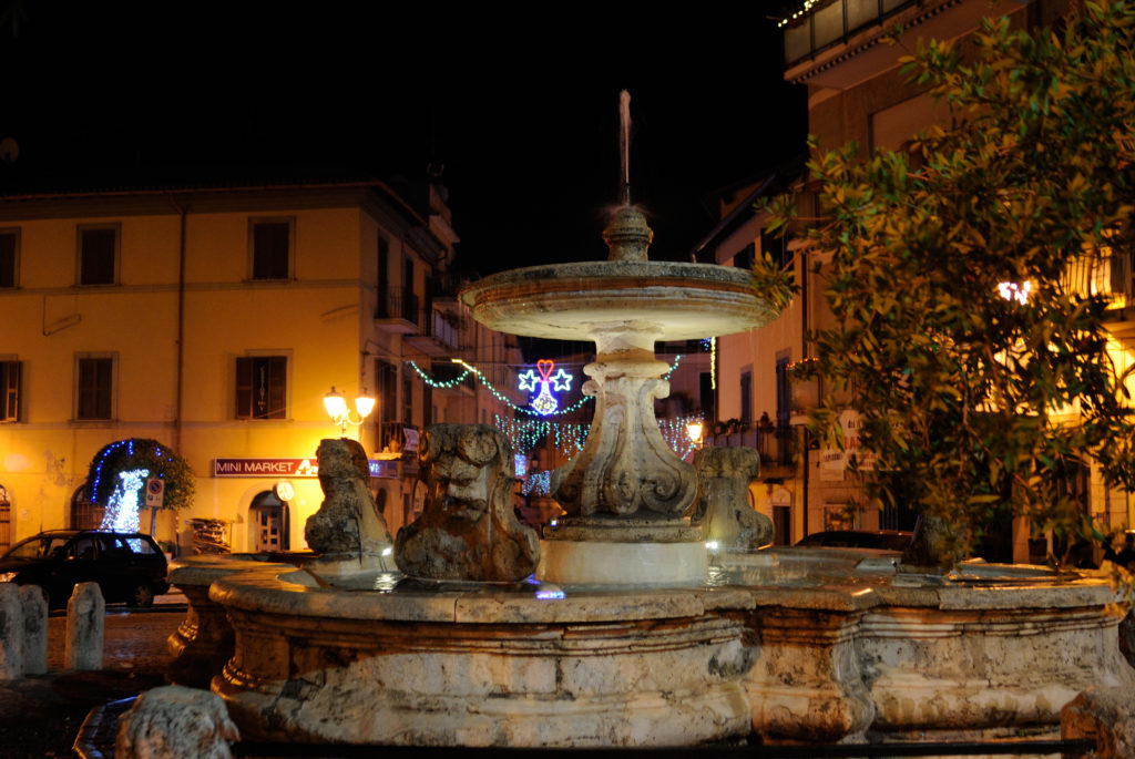 Velletri piazza fontana